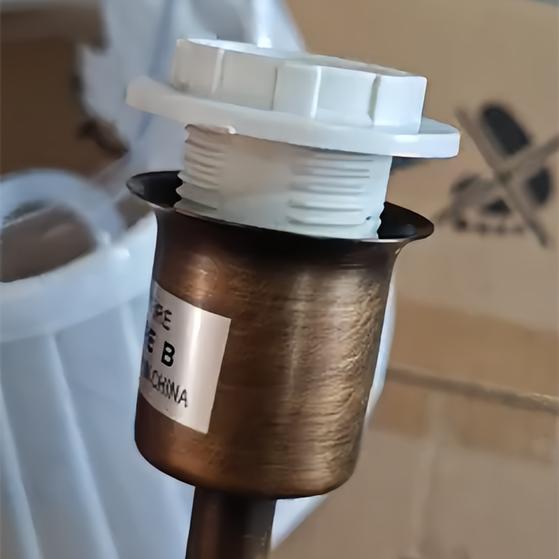 Remove the old lampshade