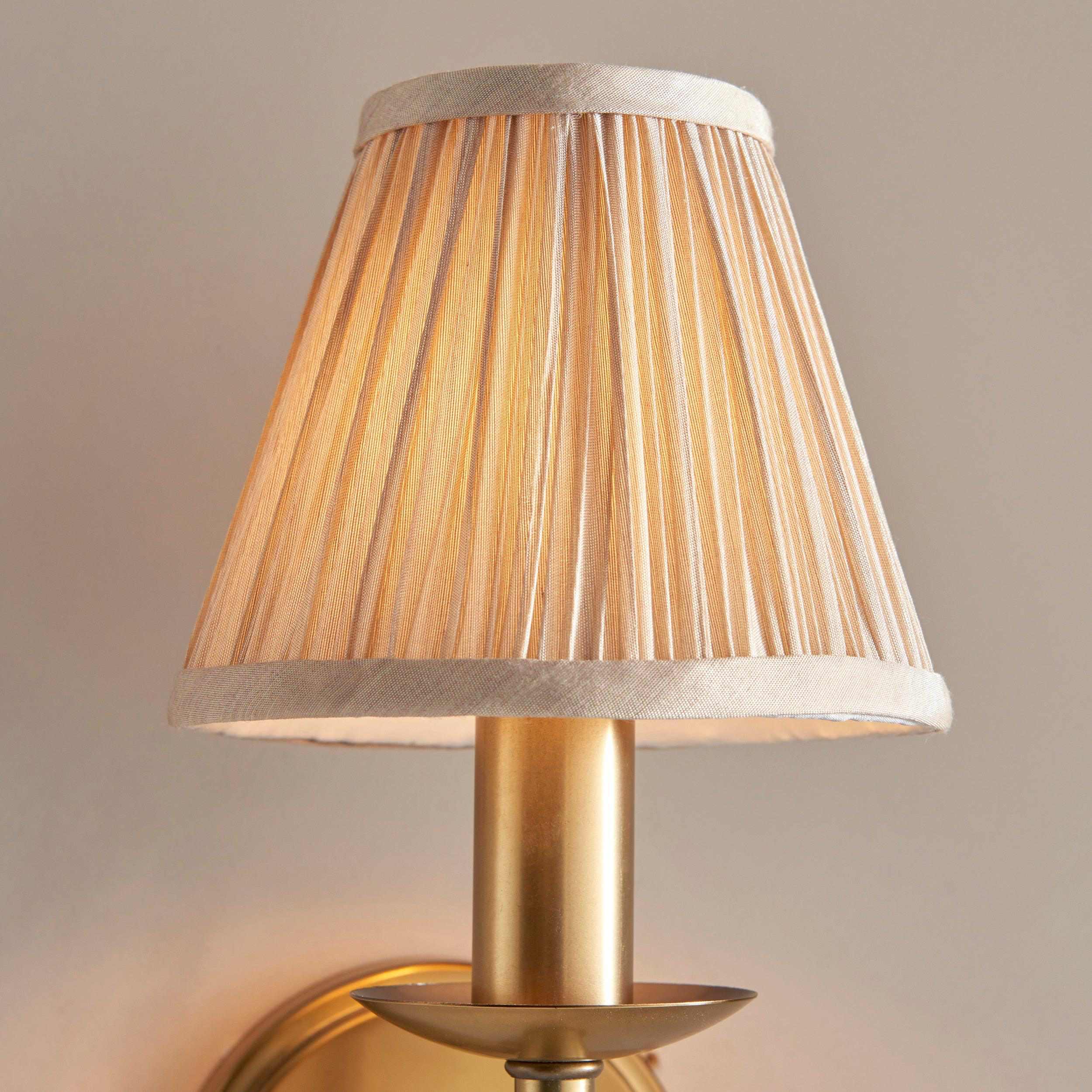 Close view of Tela pleated fabric shade