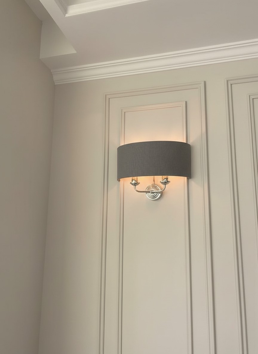 Customer wall with dark shade Tela sconce