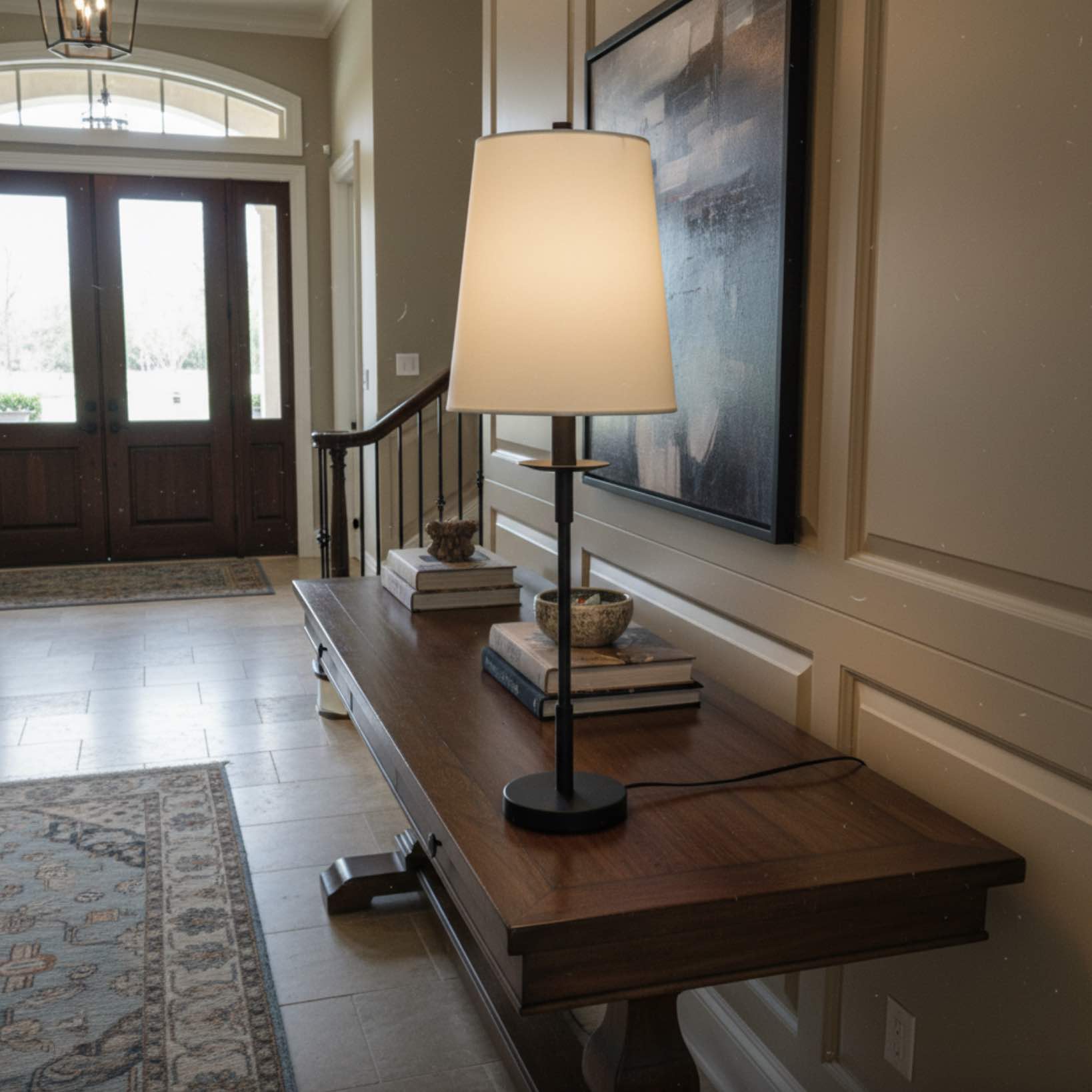 Customer table setting with Rowan lamp
