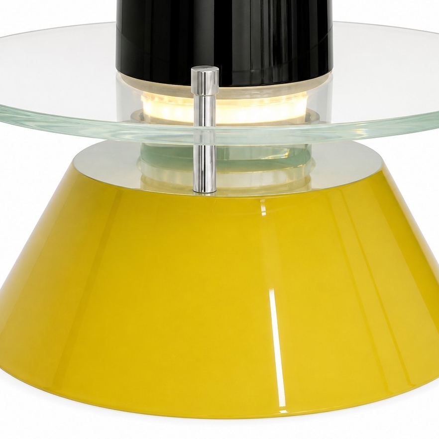 Close view of the glass and colored shade
