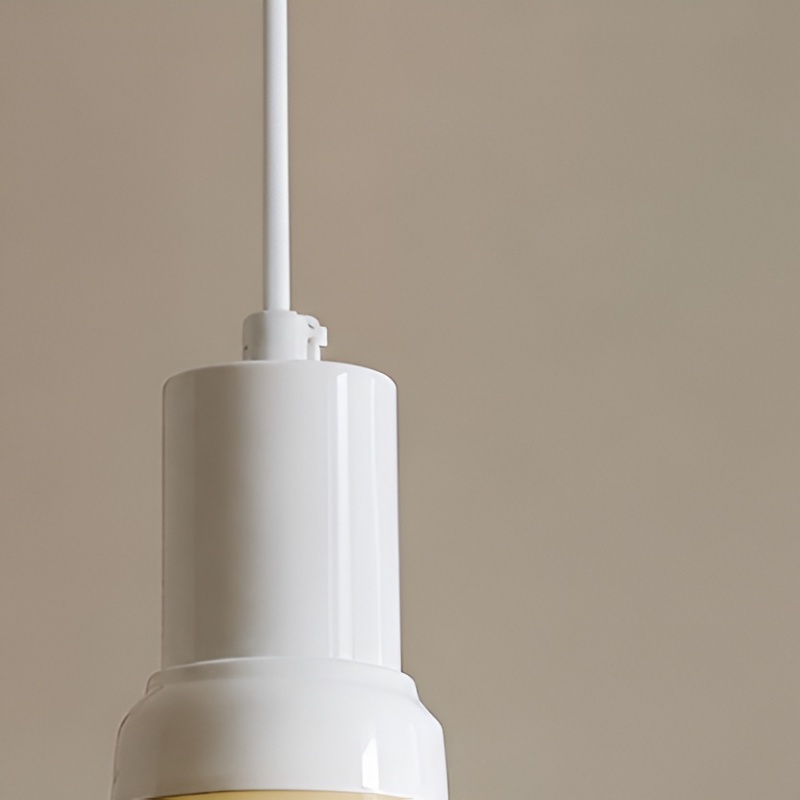 Close view of the Rummia pendant cord and socket