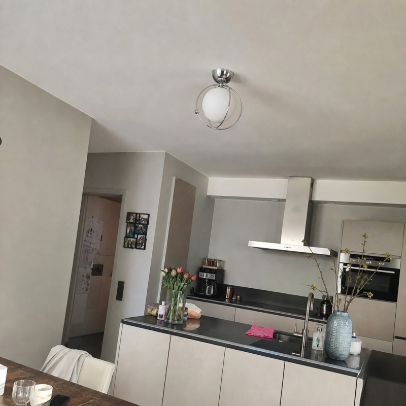 Customer kitchen photo with Kallera ceiling light
