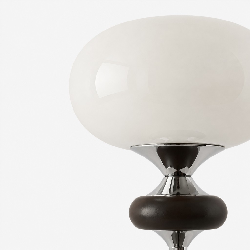 Close-up of the Valesey glass shade