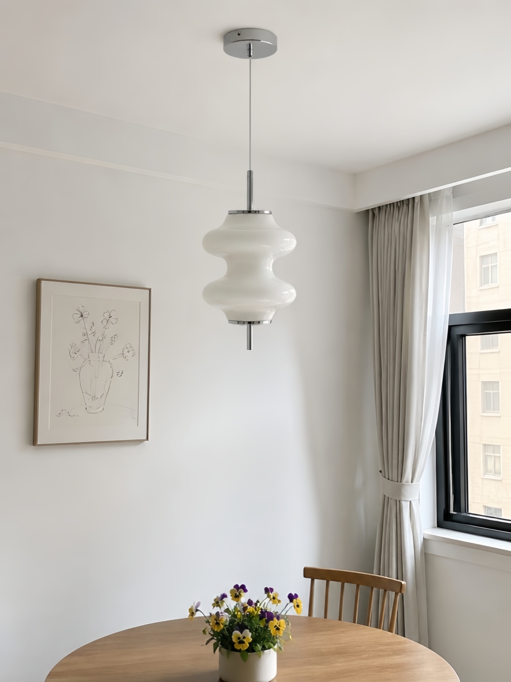 Mallew pendant light in a dining room